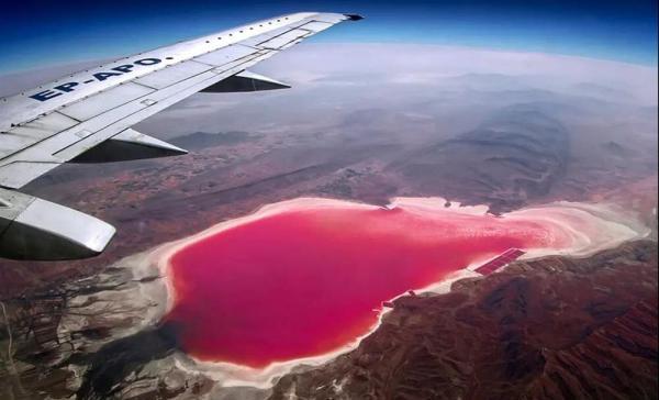 تصاویر شگفت انگیزی که اپل از دریاچه مهارلو شیراز منتشر کرد